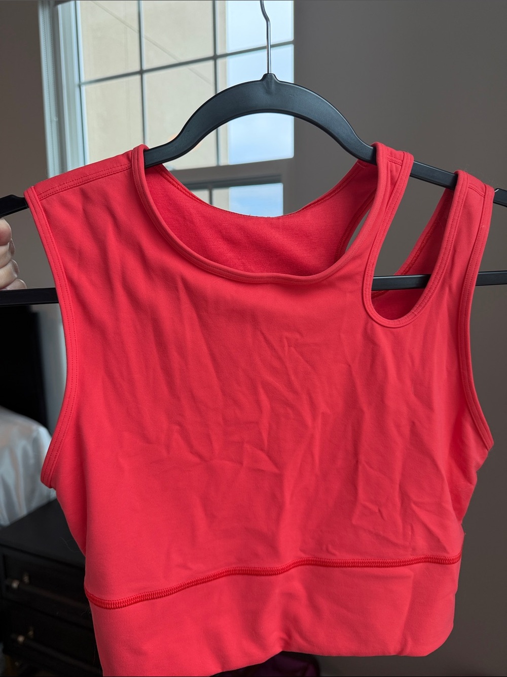 Lululemon Cropped Fitted workout top - Picture 3 of 4